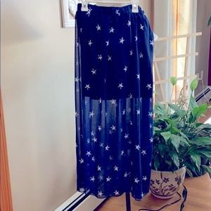 Patriotic H&M Navy Star Maxi Skirt w/attached shorts underneath. See sizing!